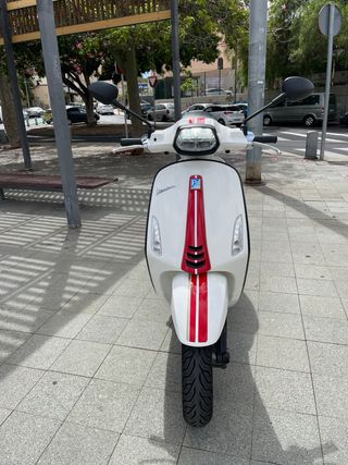 Vespa Sprint 125cc Racing Sixties