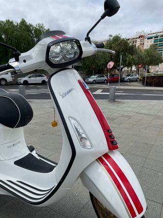 Vespa Sprint 125cc Racing Sixties