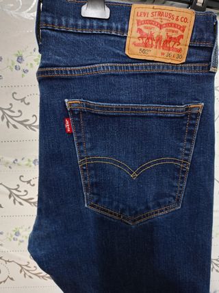 Pantalón Levi's 502 Talla M Azul elástica talla 36