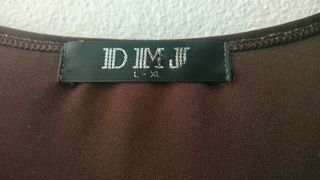 Camiseta DMJ mujer marrón estampada