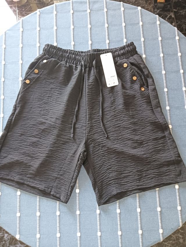 Pantalón corto negro talla M