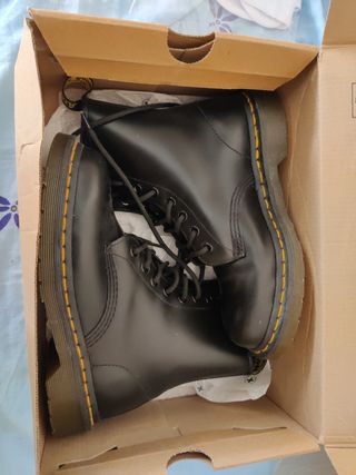 Botas Dr. Martens talla 37
