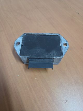 Regulador Corriente Piaggio Vespa