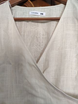 Blusa Terranova Beige Talla XS Volantes Lino