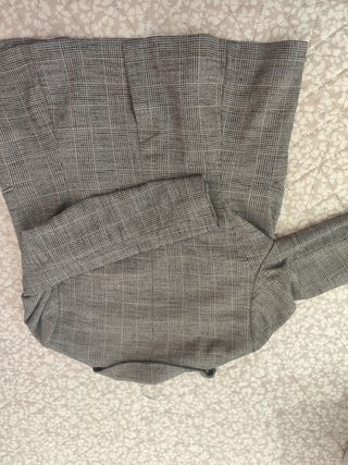 Americana H&M cuadros gris