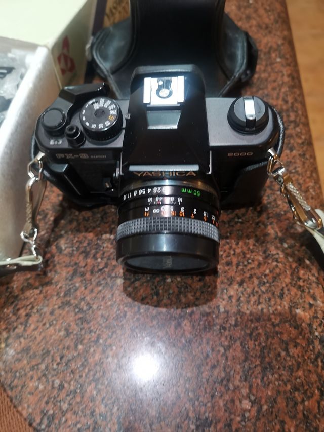 Yashica FX-3 Super 2000 Cámara Analógica Negra,