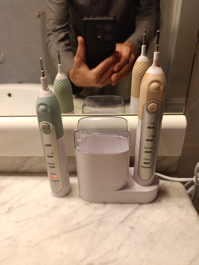 Cargador Nevadent Cepillos Eléctricos de segunda mano por EUR en