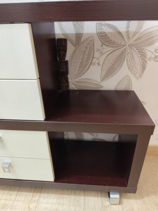 Mueble recibidor con espejo y cajones
