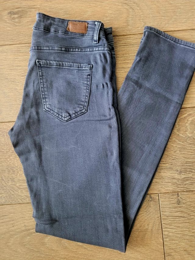 Pantalón vaquero gris mujer