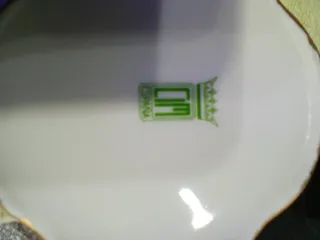 Juego de cafe vintage con vitrina