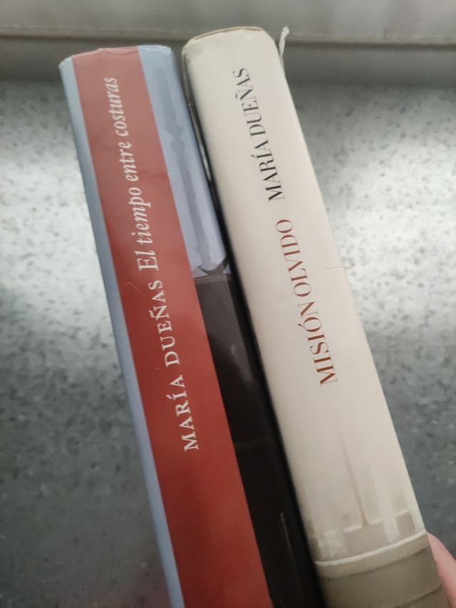 María Dueñas, libros