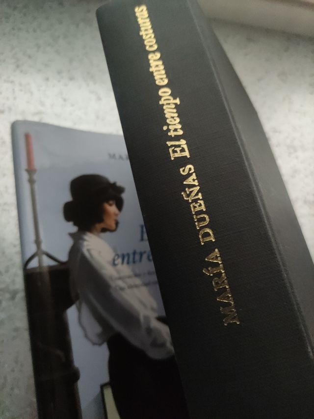 María Dueñas, libros