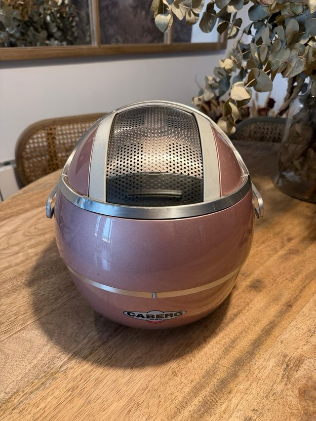 Casco Caberg rosa con visera