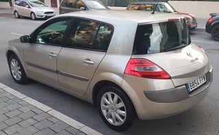 Renault Megane AUTOMATICO 2007 1.6 16v 70.000 kms 