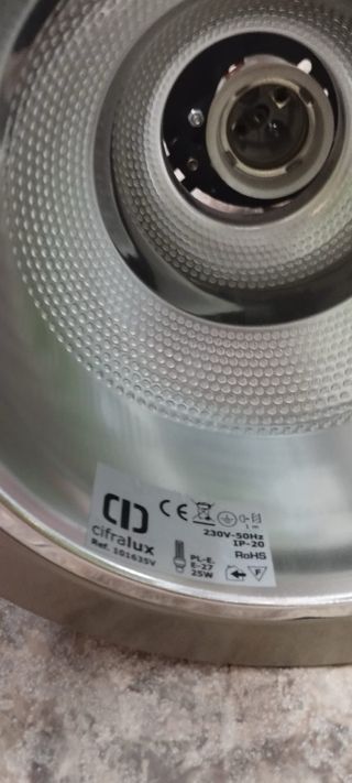 Foco de luz Cifralux