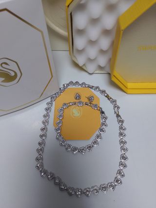 Conjunto Swarovski Ariadna Grande