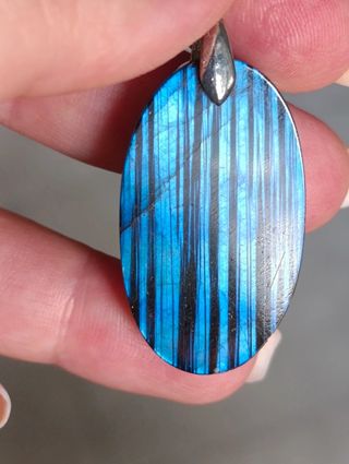 Ciondolo Labradorite blu