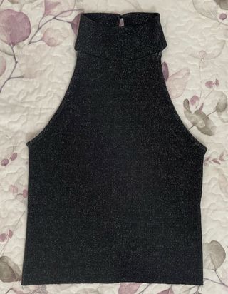 Jersey brillante cuello alto Stradivarius Talla S