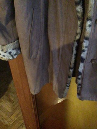 Chaquetón marrón claro T. 52 con forro estampado