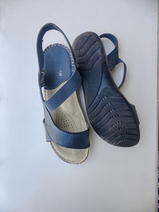 Sandalias de verano de piel