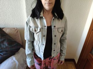 Cazadora vaquera corta mujer desgastada