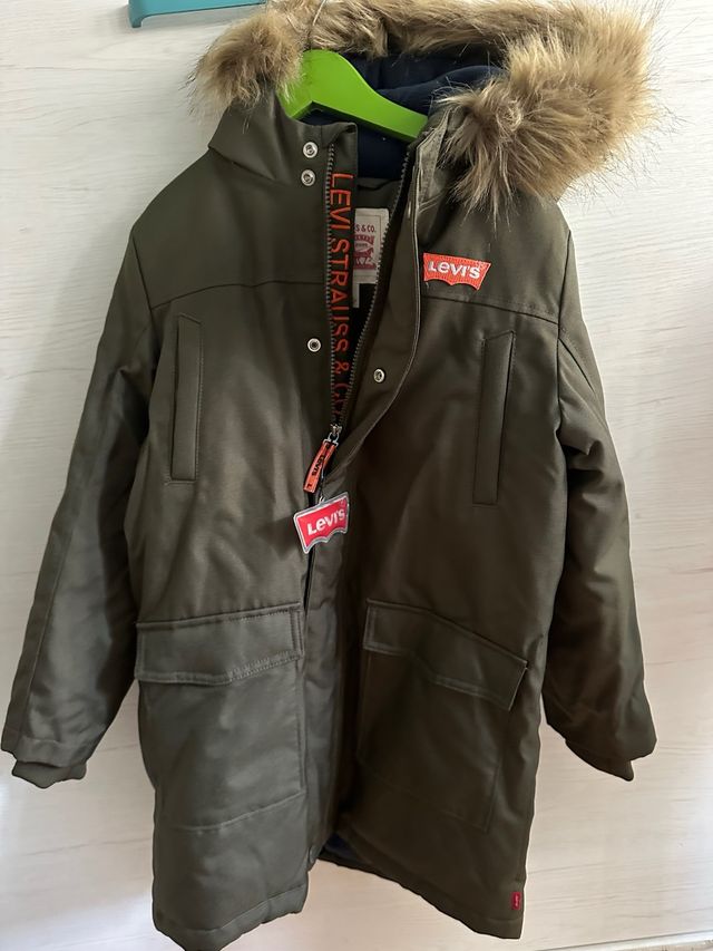 Parka Levi's 8 años con etiqueta