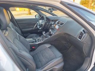 Citroen DS5 2014 2.0 HDI 160 CV CARGADO EXTRAS