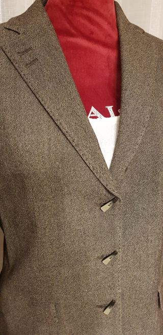 Traje Roberto Verino entallado gris