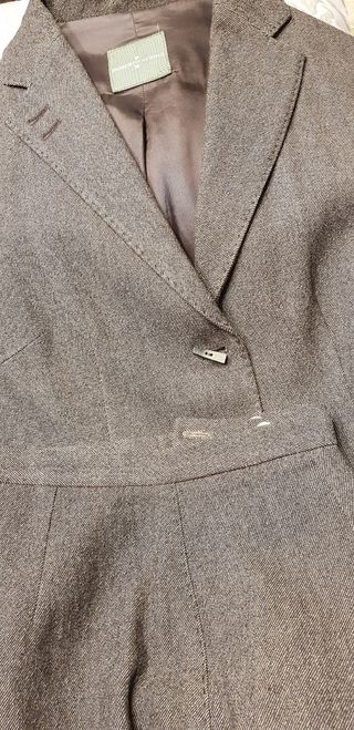 Traje Roberto Verino entallado gris