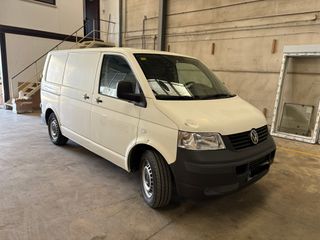 Volkswagen Transporter T5 2009
