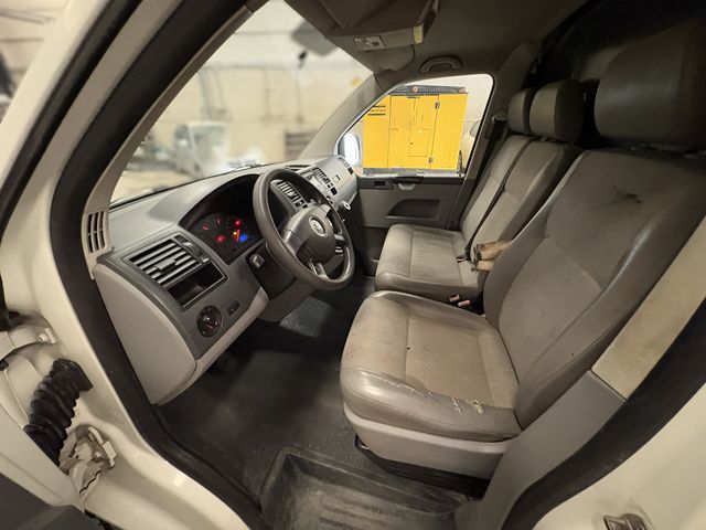 Volkswagen Transporter T5 2009