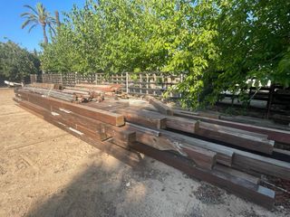Vigas de madera laminadas de pino