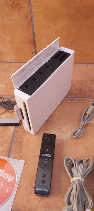 Consola Nintendo Wii + Accesorios