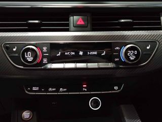 Audi A4 RS4 Avant 2.9 TFSI quattro triptronic 450 