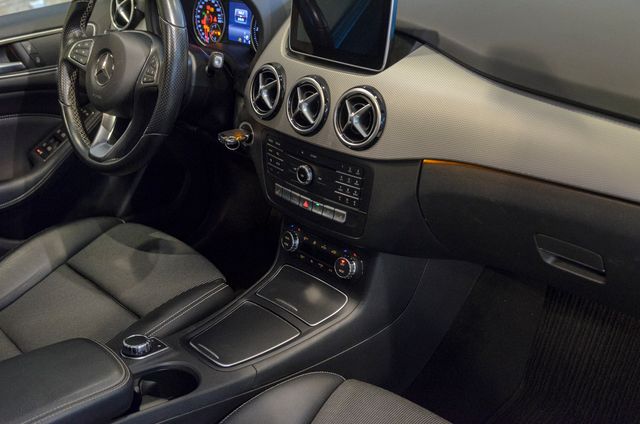 Mercedes-Benz Clase B 200d 7G-DCT