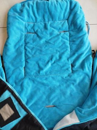 Saco Carro Bebé Negro y Azul