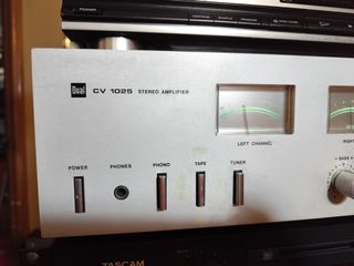 Dual CV-1025 Amplificador Estéreo Plata