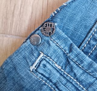 Falda vaquera corta Jeans Fitt.