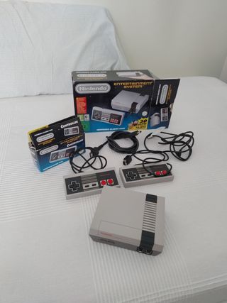 Nintendo NES Classic Mini Consola + Mando extra.