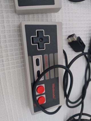 Nintendo NES Classic Mini Consola + Mando extra.