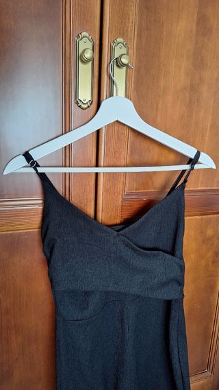 Mono negro tirantes