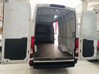IVECO DAILY 10/2022 2.3 160CV 85.000KM