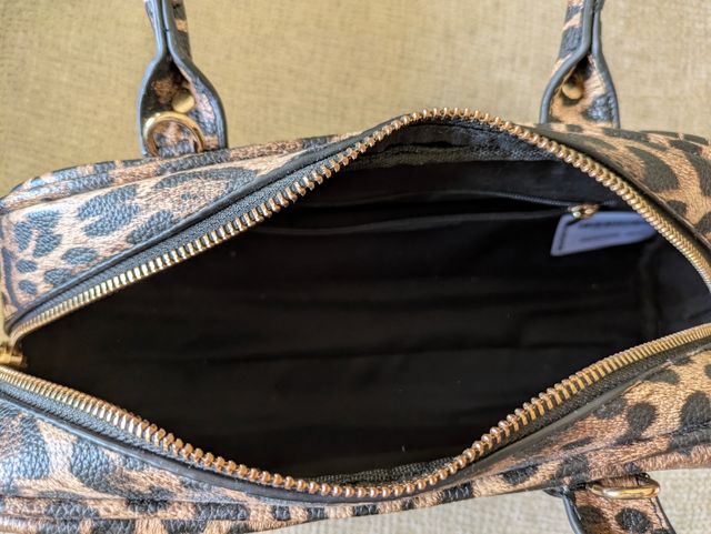 Bolso animal print Bershka