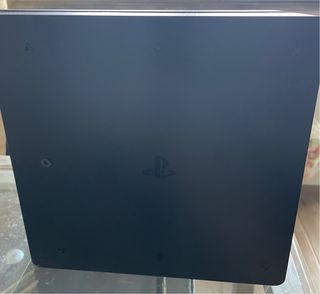 PS4 Slim 500GB Nera + 3 Giochi