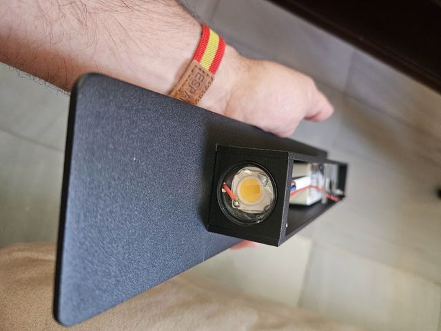 Luce da corridoio a LED indiretta