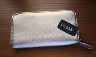 Monedero Guess Dorado Nuevo con Etiqueta