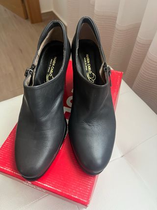 Botines de piel Maria Carlo nuevos