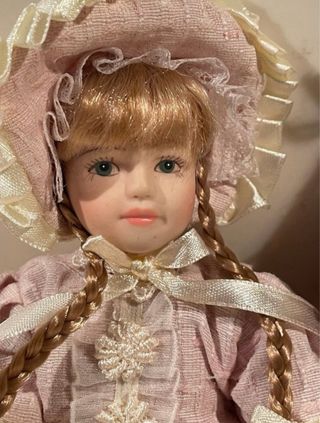 Lotto bambole vintage porcellana e ceramica