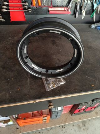 Llanta E 10x2.50 Negra vespa