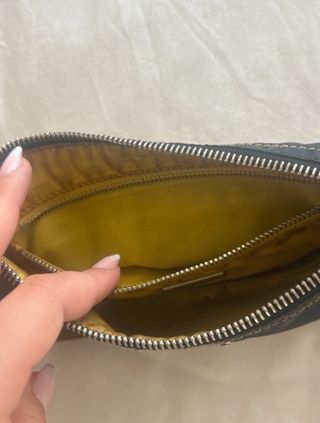 Bolso Prada Negro y Amarillo